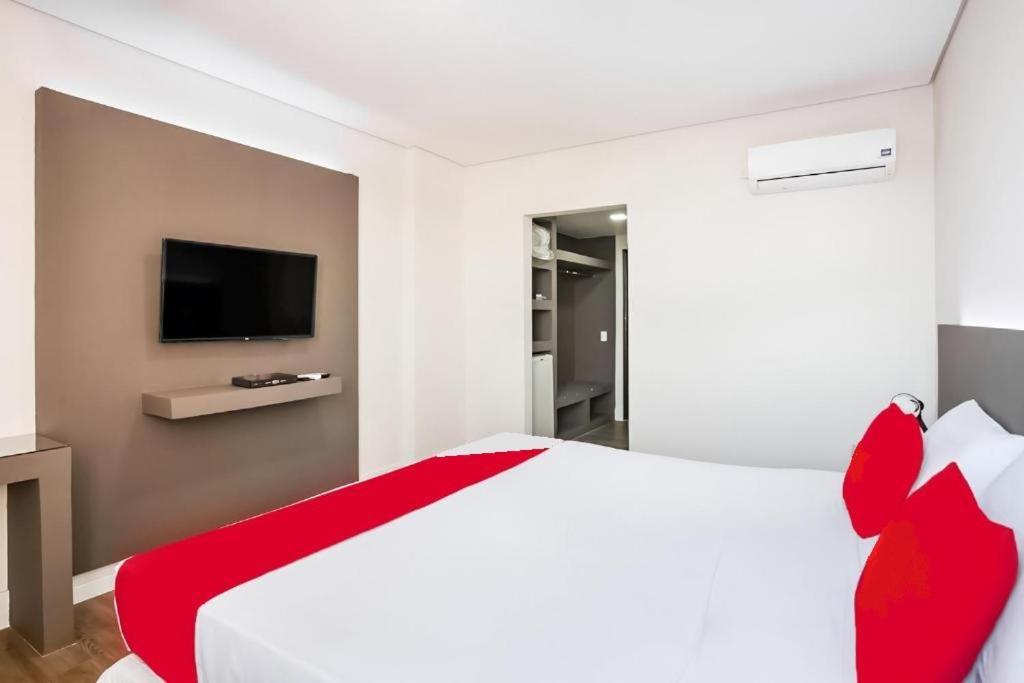 Hotel Interamericana Kültér fotó