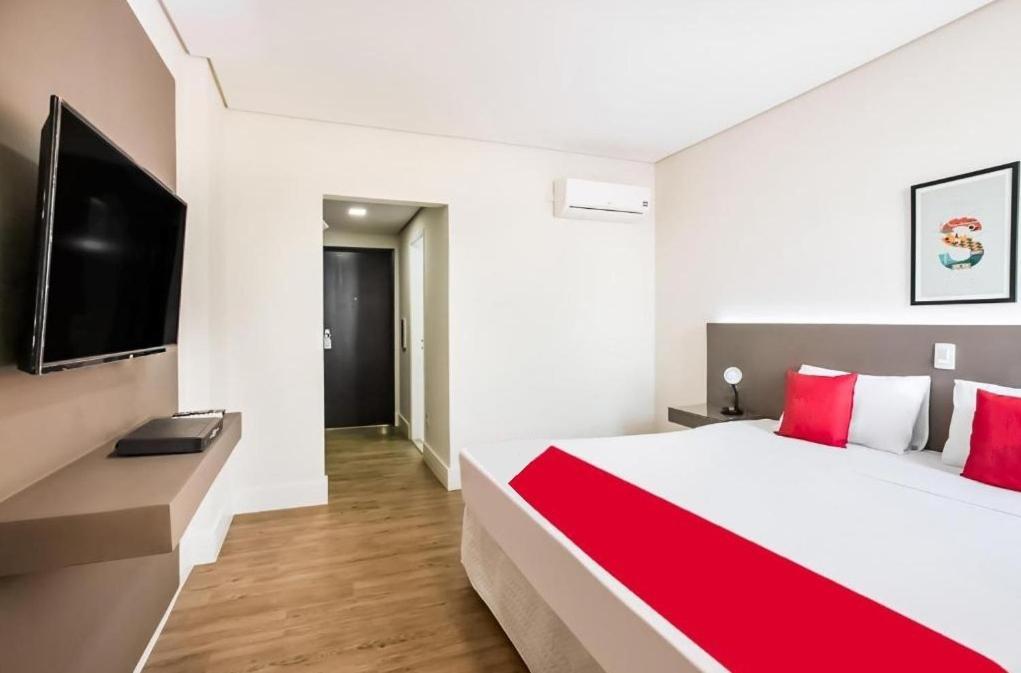 Hotel Interamericana Kültér fotó
