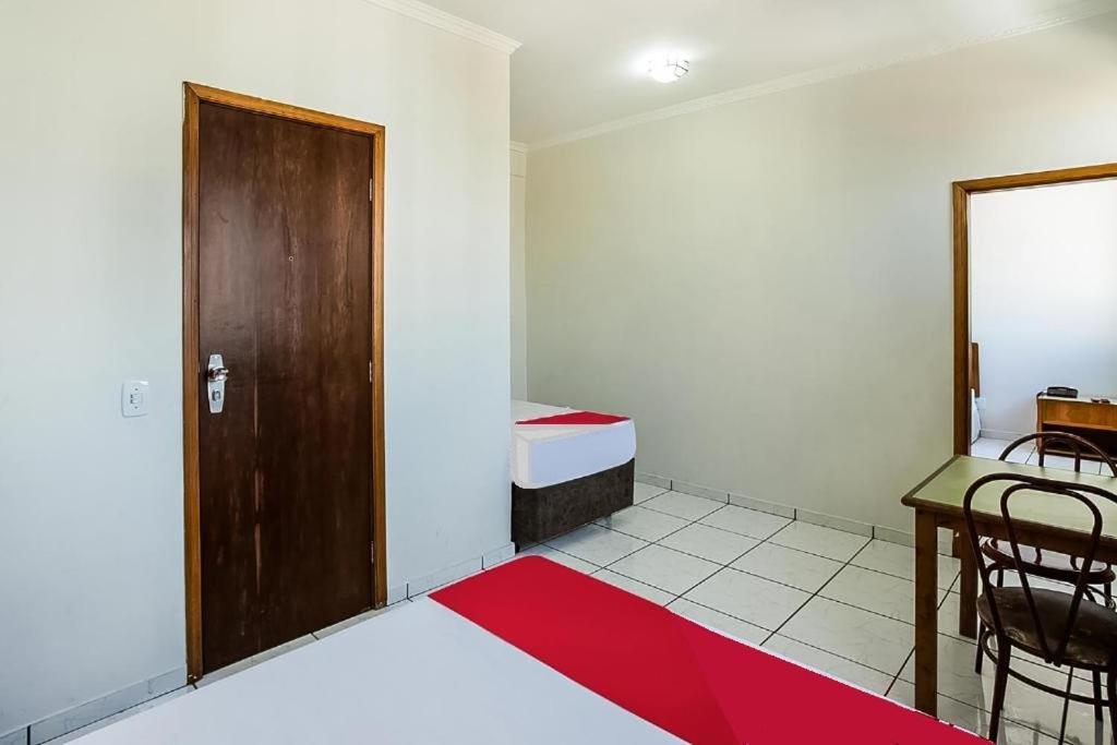 Hotel Interamericana Kültér fotó